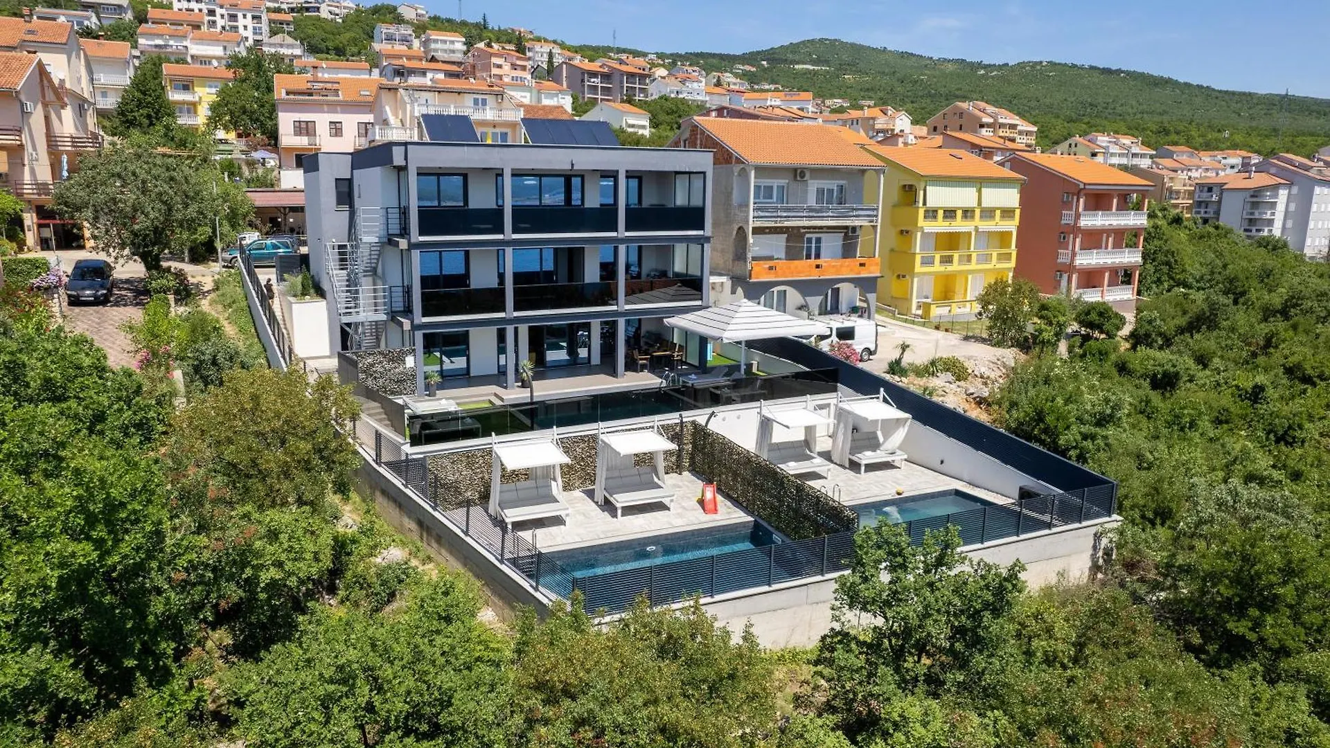 Complex Twins Villa Crikvenica