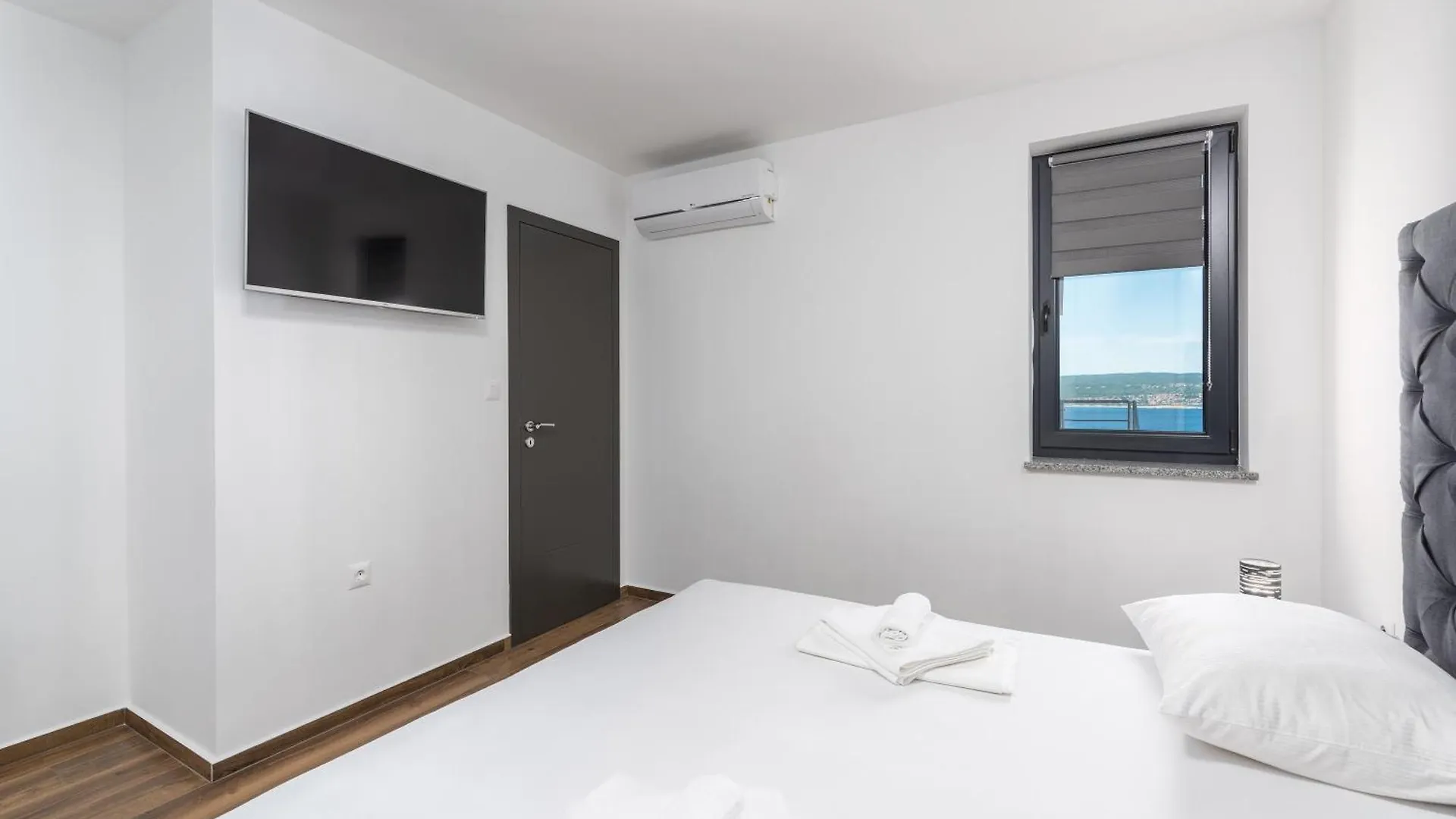 Complex Twins Villa Crikvenica 0*,