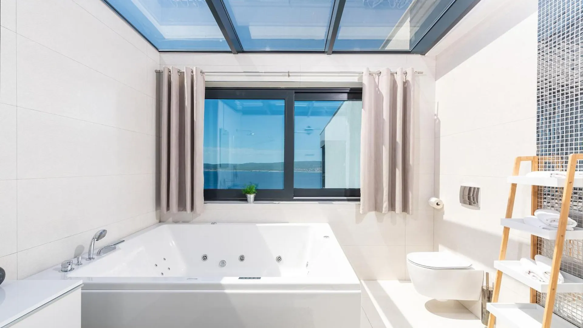 Complex Twins Villa Crikvenica