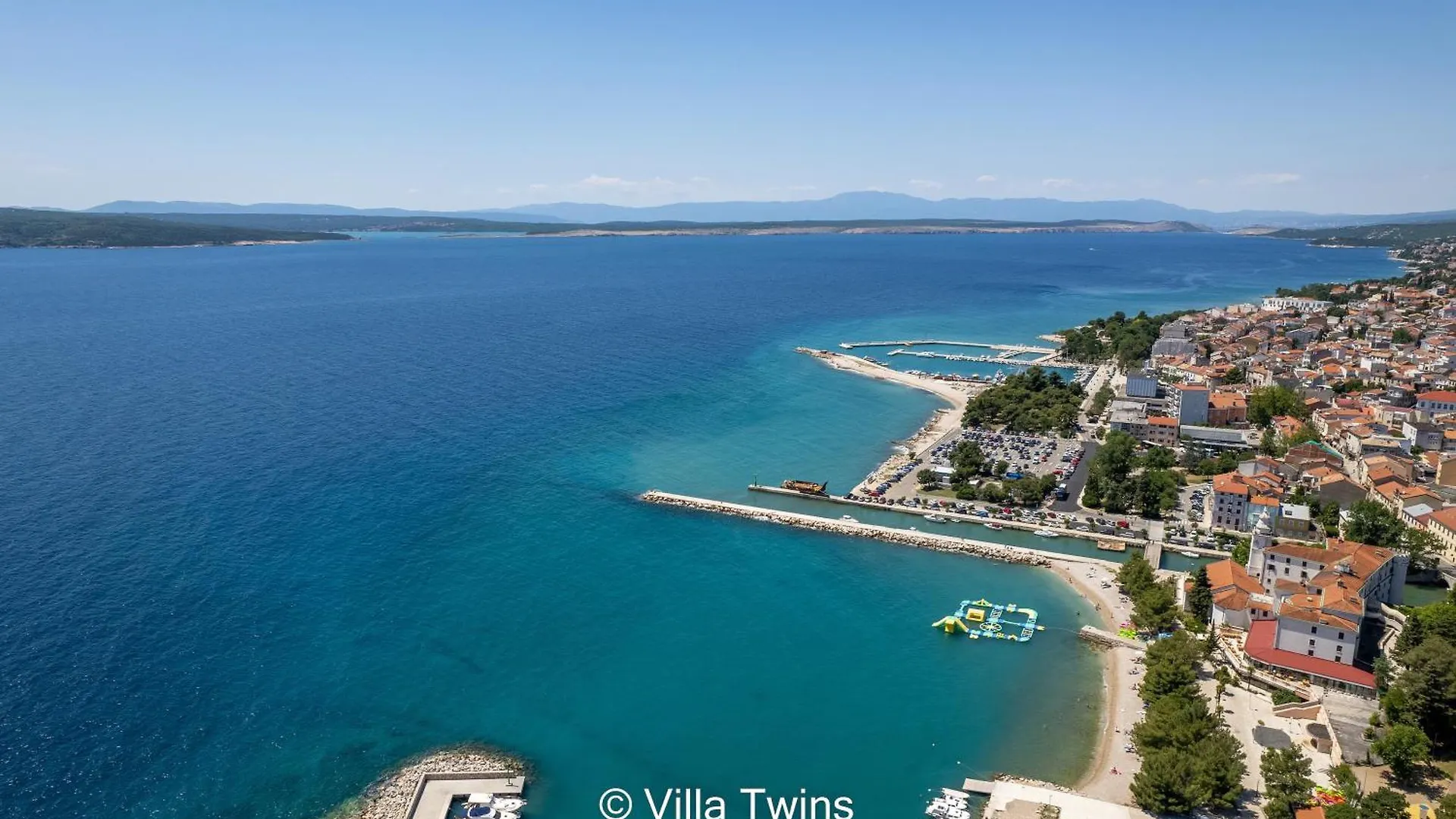 Complex Twins Villa Crikvenica