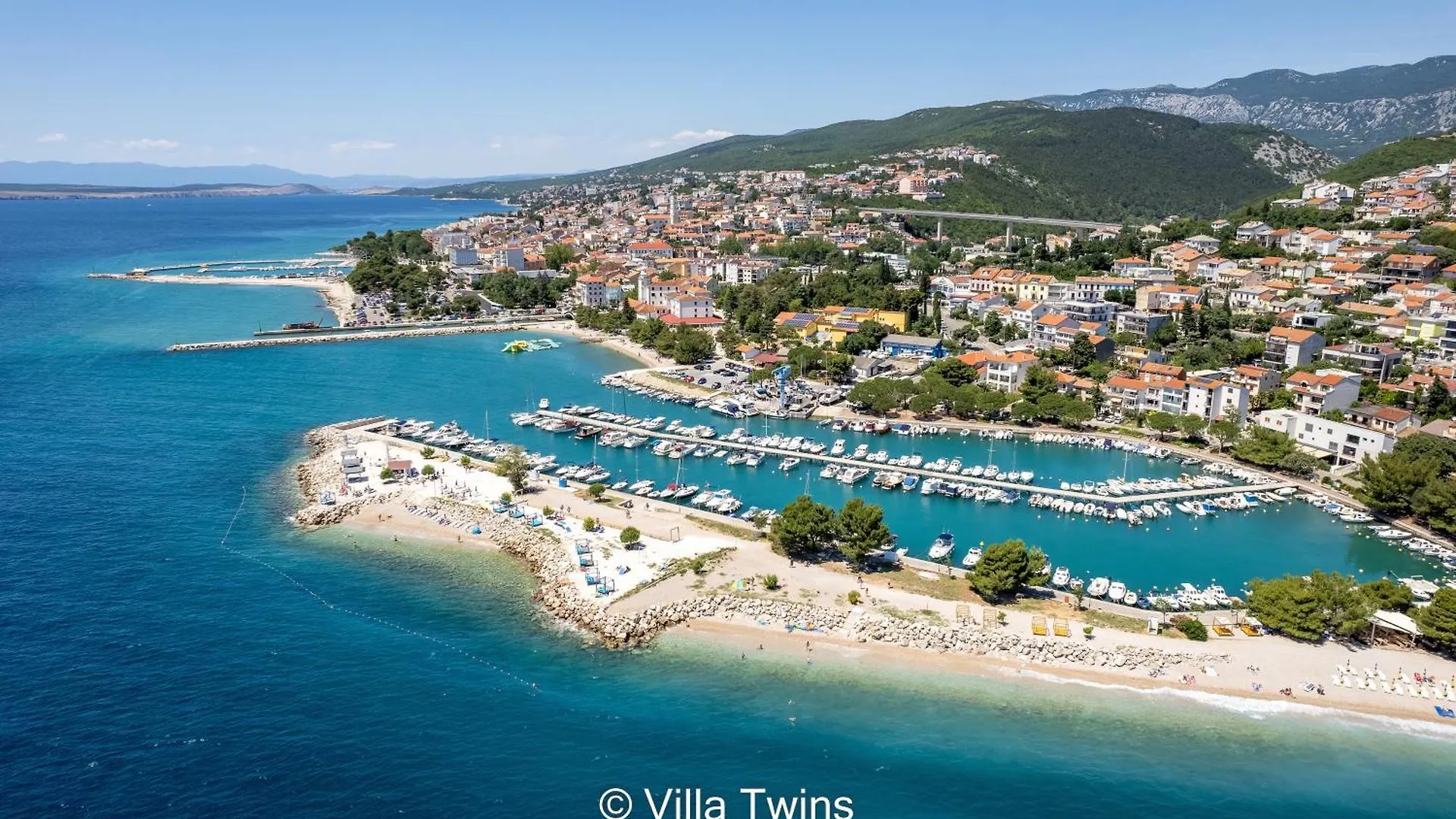Complex Twins Villa Crikvenica