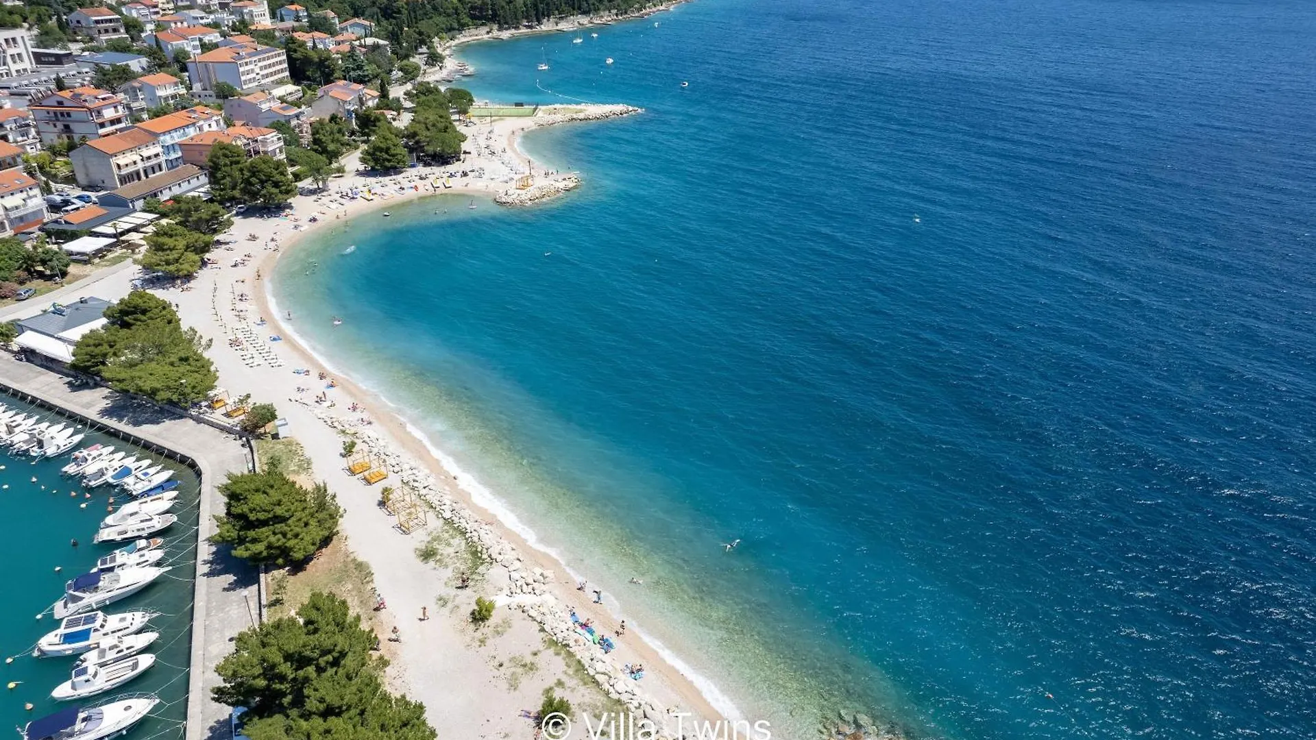Complex Twins Villa Crikvenica